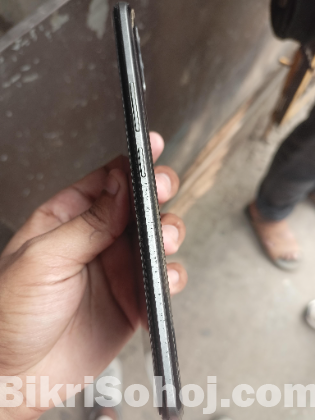 Realme 8